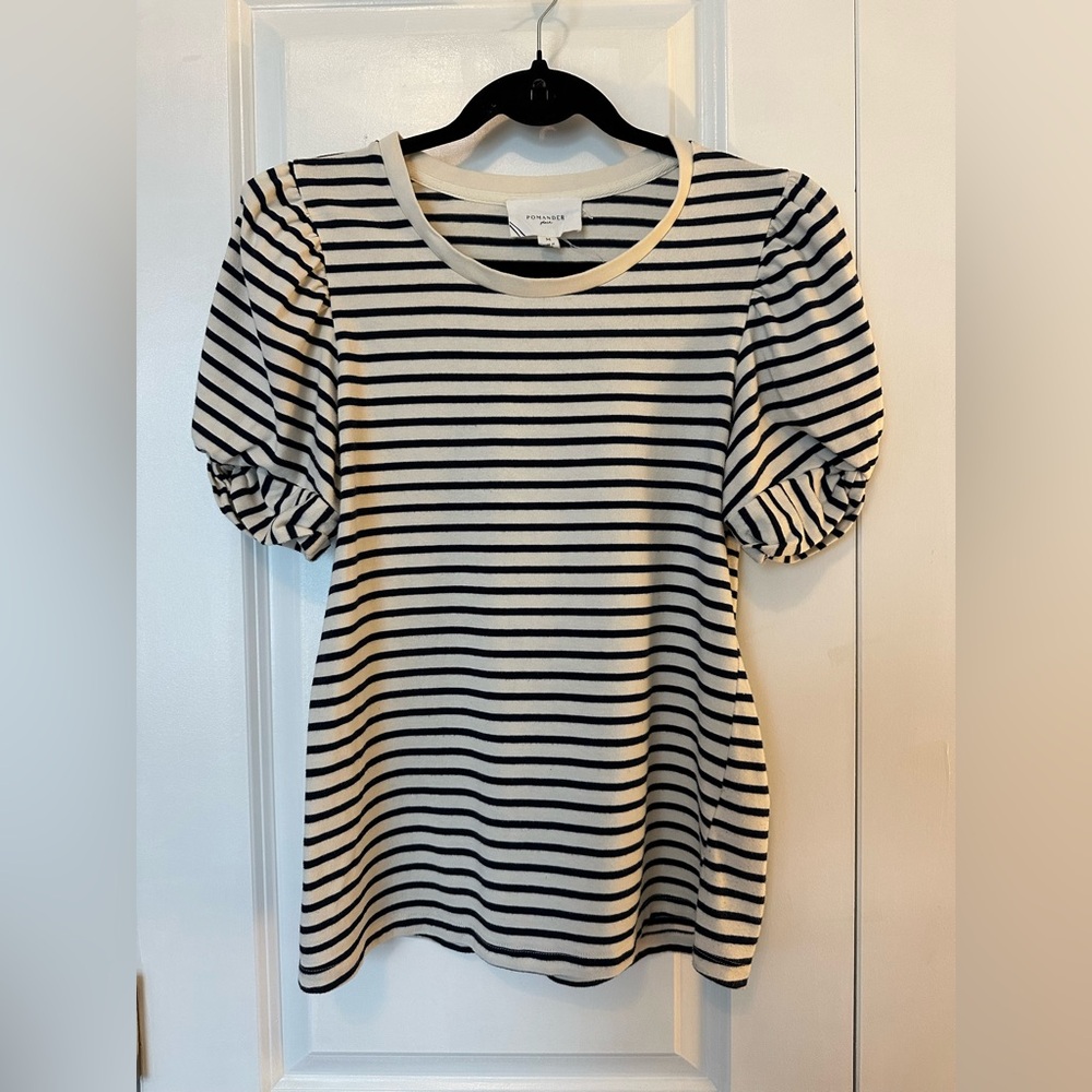 Tuckernuck Black and Cream Striped Puff Sleeve Top
